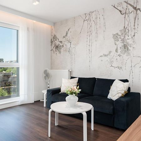 פוזנן Stylish & Comfy Garbary Apartments With Parking By Noclegi Renters מראה חיצוני תמונה