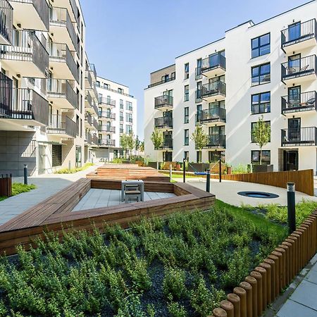פוזנן Stylish & Comfy Garbary Apartments With Parking By Noclegi Renters מראה חיצוני תמונה