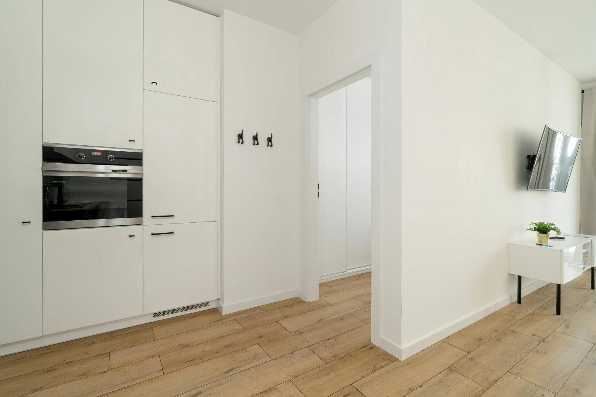 פוזנן Stylish & Comfy Garbary Apartments With Parking By Noclegi Renters מראה חיצוני תמונה
