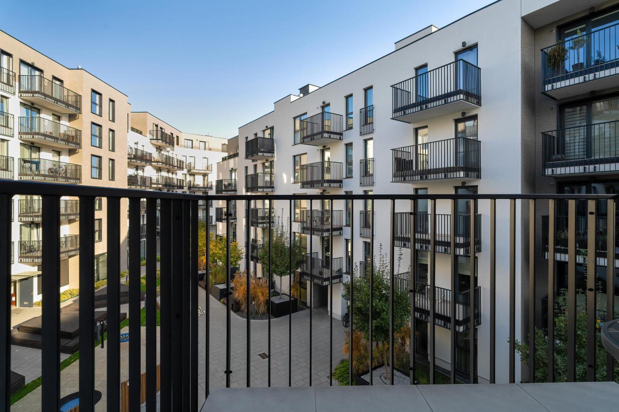 פוזנן Stylish & Comfy Garbary Apartments With Parking By Noclegi Renters מראה חיצוני תמונה