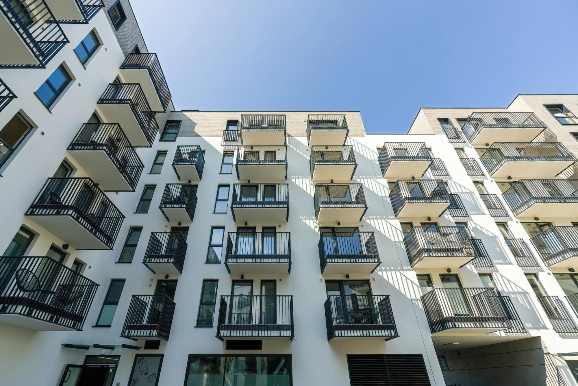 פוזנן Stylish & Comfy Garbary Apartments With Parking By Noclegi Renters מראה חיצוני תמונה